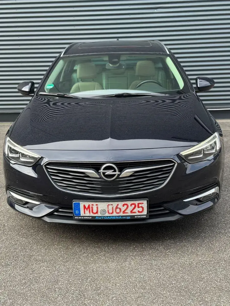 Gebraucht Opel Insignia Business Innovation 170 PS (125 kW) 2017 Schwarz Kombi
