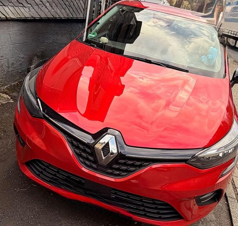 Gebraucht Renault Clio V Zen 91 PS (66 kW) 2021 Rot Kleinwagen