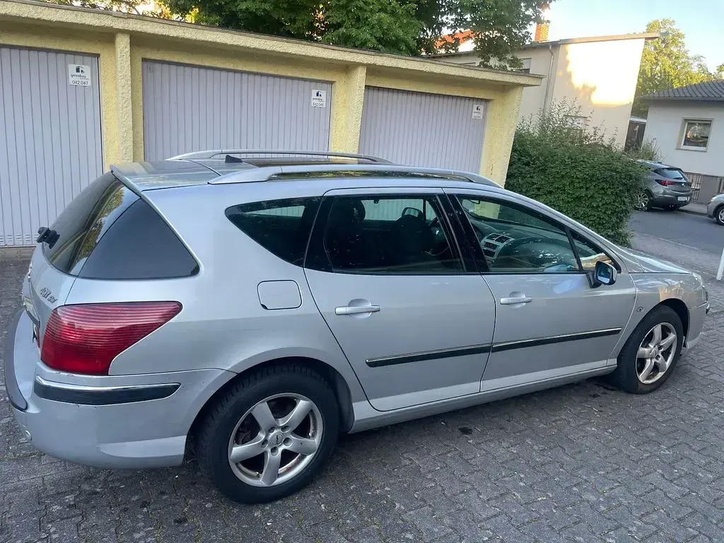Gebraucht Peugeot 407 140 PS (102 kW) 2008 Silber Kombi