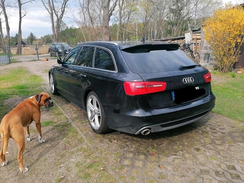 Usata Audi A6 245 CV (180 kW) 2012 Nero Station wagon