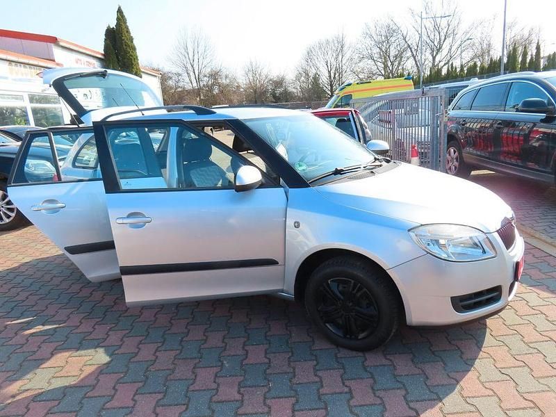 Gebraucht Skoda Fabia Style 69 PS (50 kW) 2008 Grau Kombi