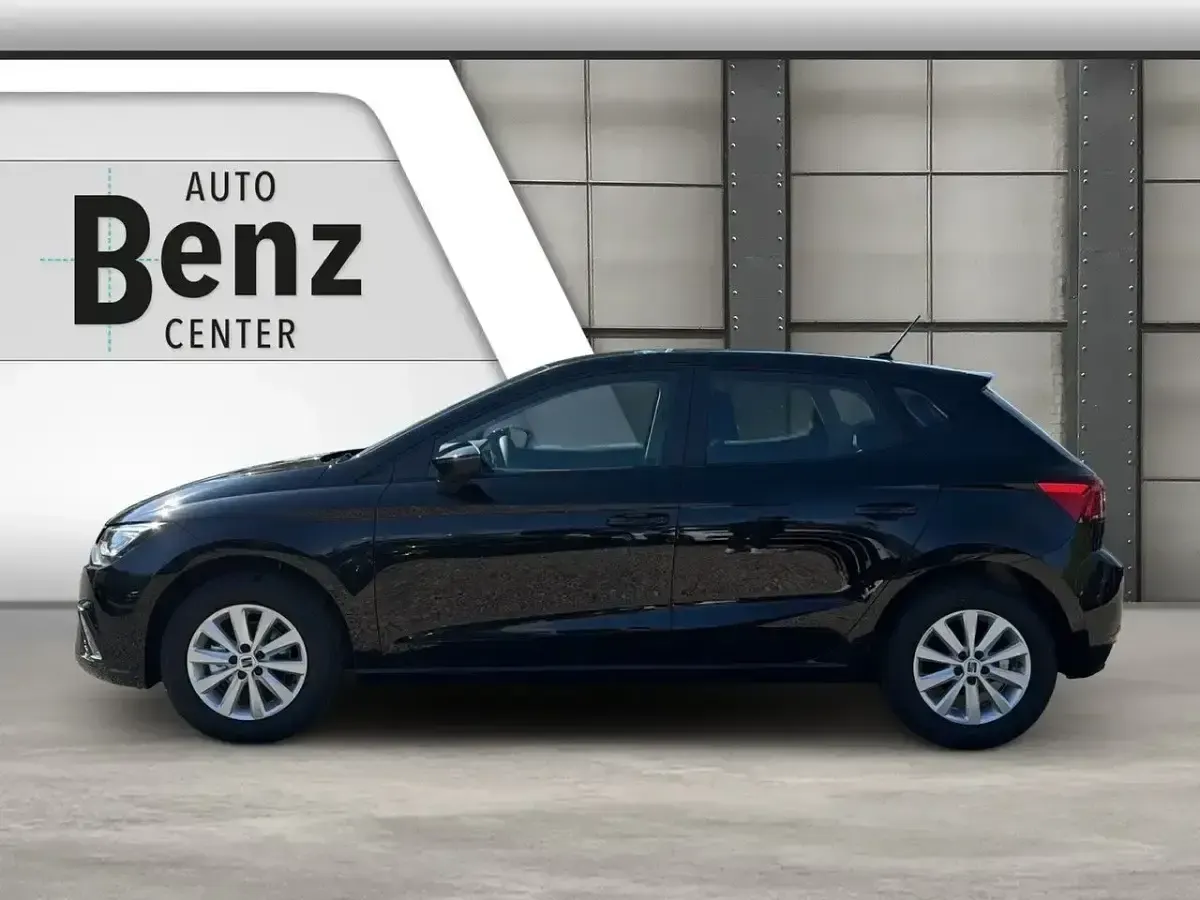 Neu Seat Ibiza Reference 80 PS (58 kW) 2025 Blau Kleinwagen