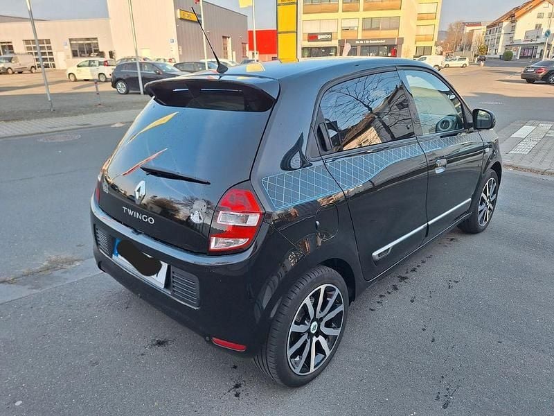 Gebraucht Renault Twingo 90 PS (66 kW) 2018 Schwarz Kleinwagen