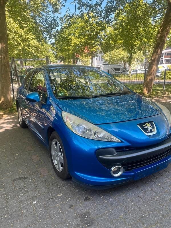 Blau Gebraucht 2006 Peugeot 207 Coupé | 550 € (Guter Preis) - Bild 1/4