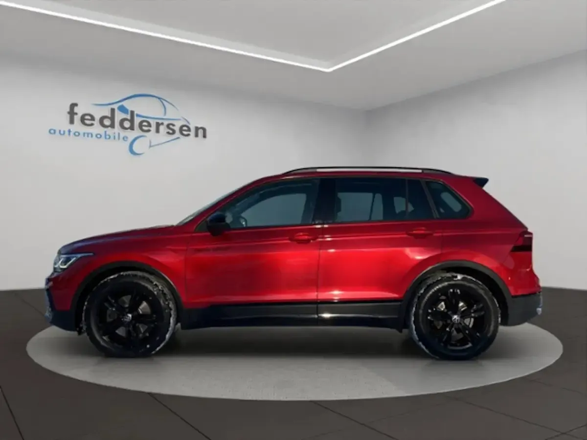 Gebraucht VW Tiguan Sportline 200 PS (147 kW) 2023 Kings red metallic (metallic) SUV