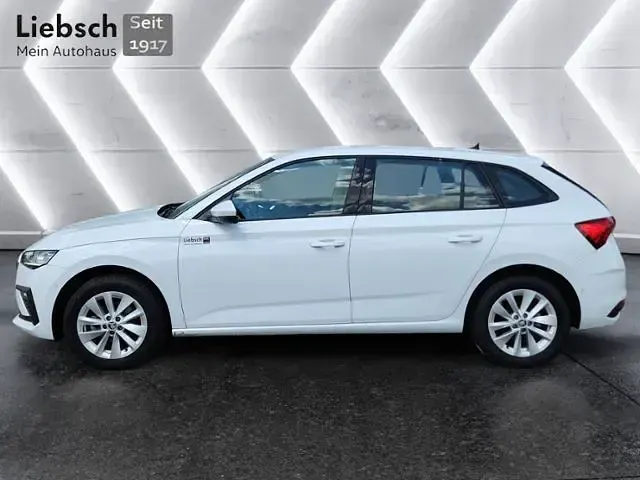 Gebraucht Skoda Scala Selection 116 PS (85 kW) 2024 Weiß Kleinwagen