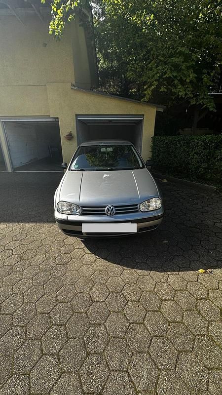 Silber Gebraucht 2002 VW Golf IV | 3.300 € (Teuer) - Bild 1/4