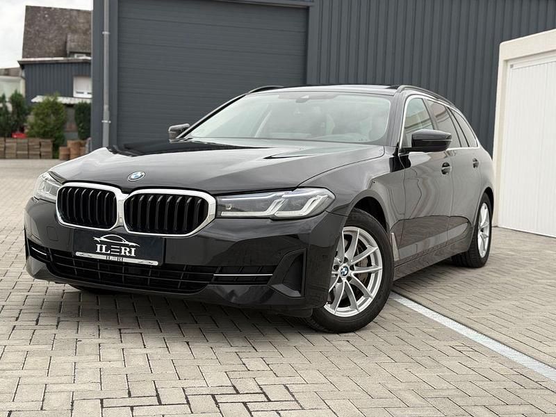 Schwarz Gebraucht 2020 BMW 530 Sport Line Limousine | 35.700 € (Fairer Preis) - Bild 1/4