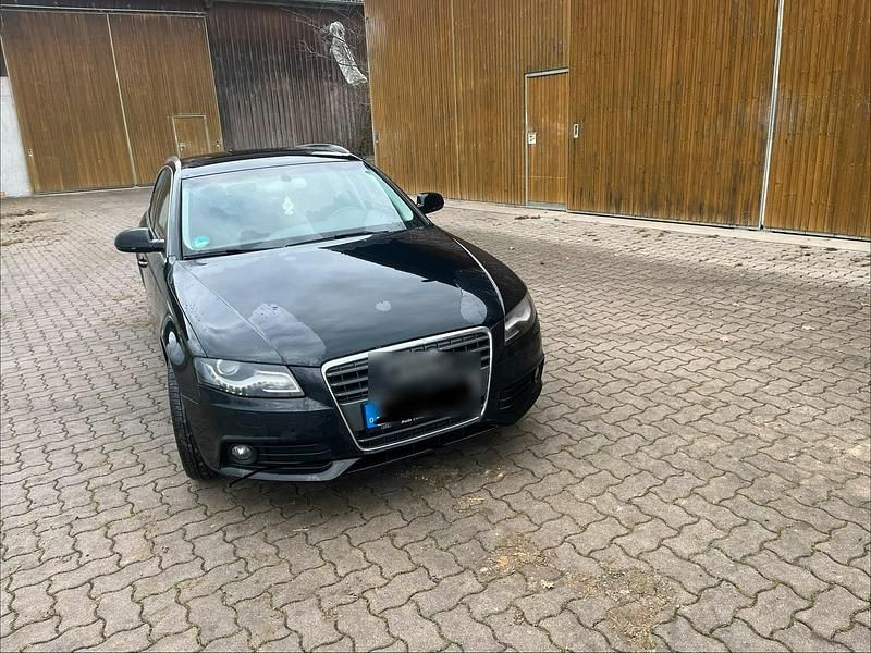 Gebraucht Audi A4 Attraction 143 PS (105 kW) 2011 Schwarz Kombi