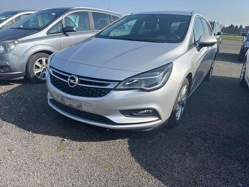 Gebraucht Opel Astra 110 PS (80 kW) 2018 Silber Kombi