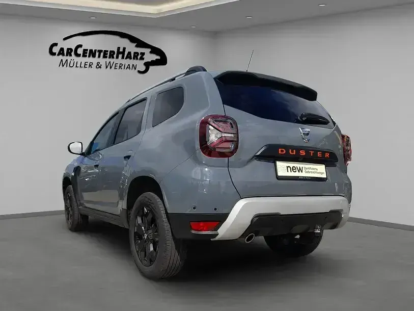 Gebraucht Dacia Duster 131 PS (96 kW) 2023 Schiefergrau SUV