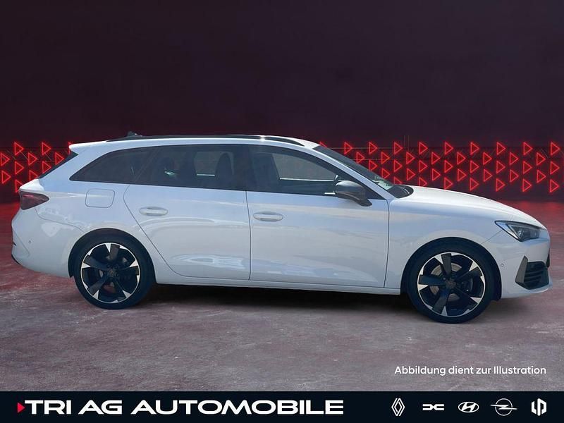 Second-hand Cupra Leon 190 CP (139 kW) 2023 Alb Break
