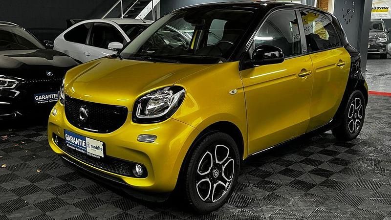 Schwarz Gebraucht 2018 Smart ForFour Limousine | 9.990 € (Fairer Preis) - Bild 1/4