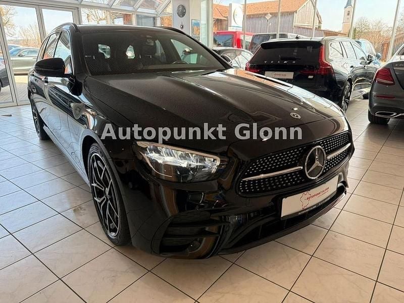 Gebraucht Mercedes E220 AMG 200 PS (147 kW) 2023 Schwarz Limousine
