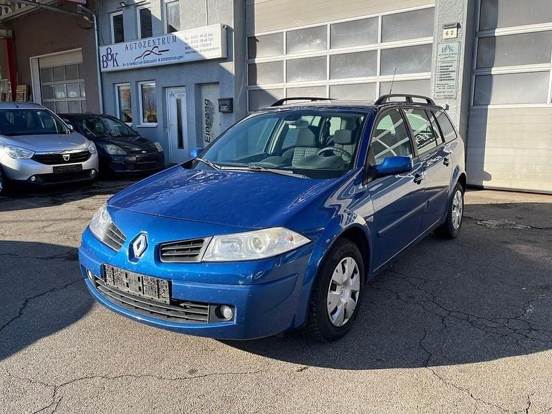 Blau Gebraucht 2008 Renault Mégane II Avantage Limousine | 650 € (Superpreis) - Bild 1/4