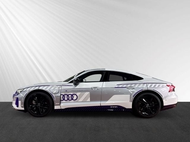 Gebraucht Audi RS e-tron GT Ambiente 439 kW (598 PS) 2023 Silber Limousine