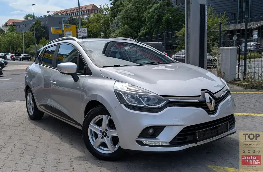 Gebraucht Renault Clio IV 75 PS (55 kW) 2018 Silber Limousine
