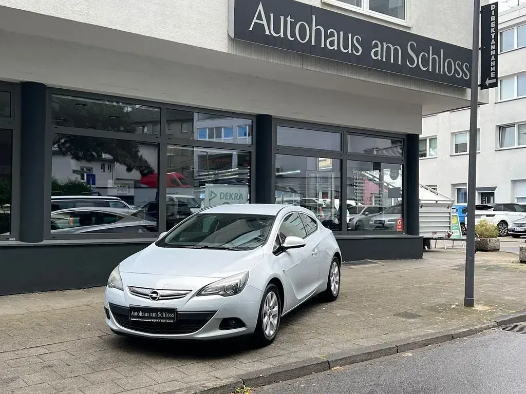 Gebraucht Opel Astra GTC Innovation 165 PS (121 kW) 2012 Grau