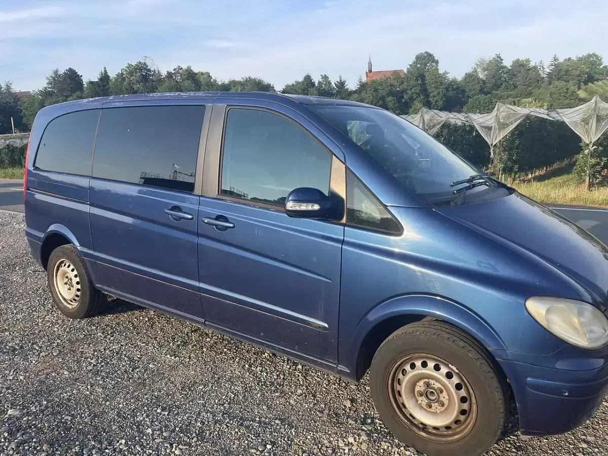 Gebraucht Mercedes Viano 150 PS (110 kW) 2008 Blau Van / Kleinbus