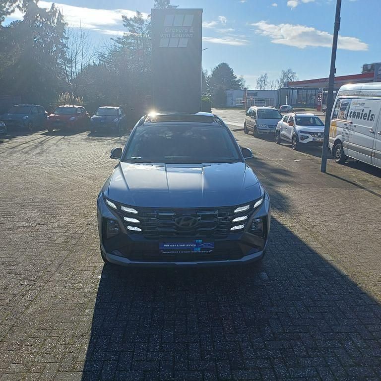 Neu Hyundai Tucson Trend 252 PS (185 kW) 2026 Silber SUV