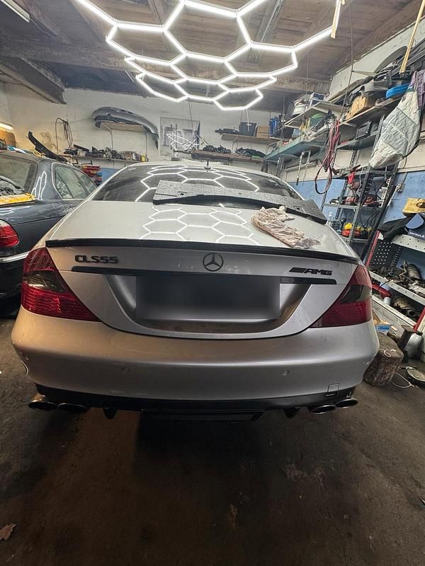 Gebraucht Mercedes CLS500 306 PS (225 kW) 2005 Limousine
