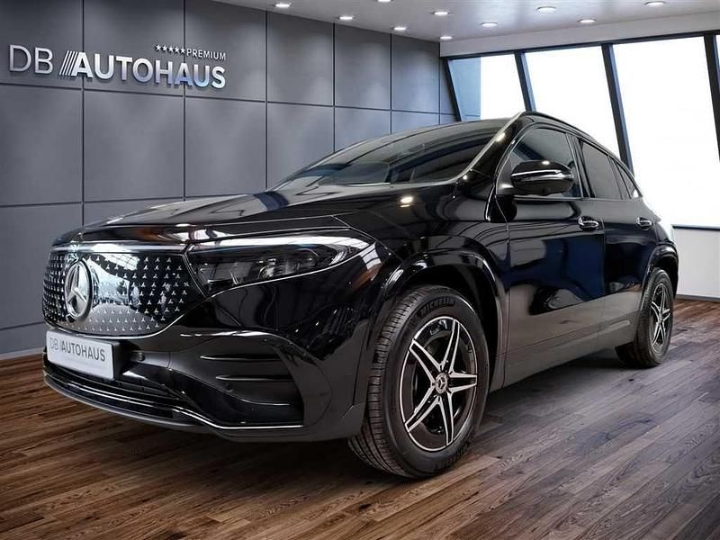 Schwarz Gebraucht 2024 Mercedes EQA300 AMG Line Premium SUV | 39.670 € (Teuer) - Bild 1/4