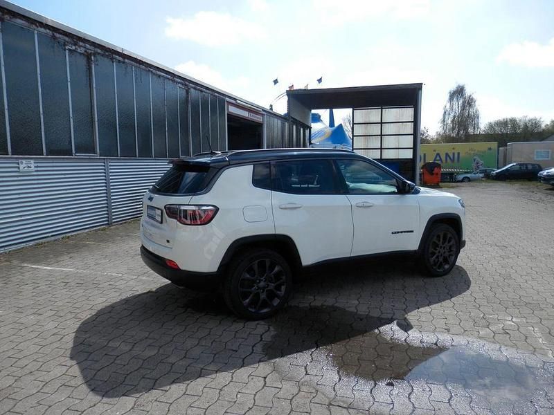 Gebraucht Jeep Compass 179 PS (131 kW) 2020 Weiß SUV