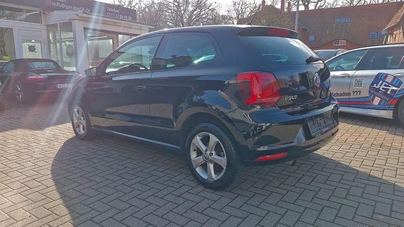 Gebraucht VW Polo LOUNGE 90 PS (66 kW) 2015 Schwarz Kleinwagen
