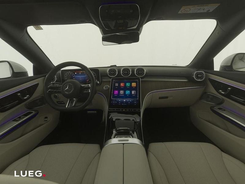 Gebraucht Mercedes CLE200 AMG 204 PS (150 kW) 2024 Weiß Cabrio