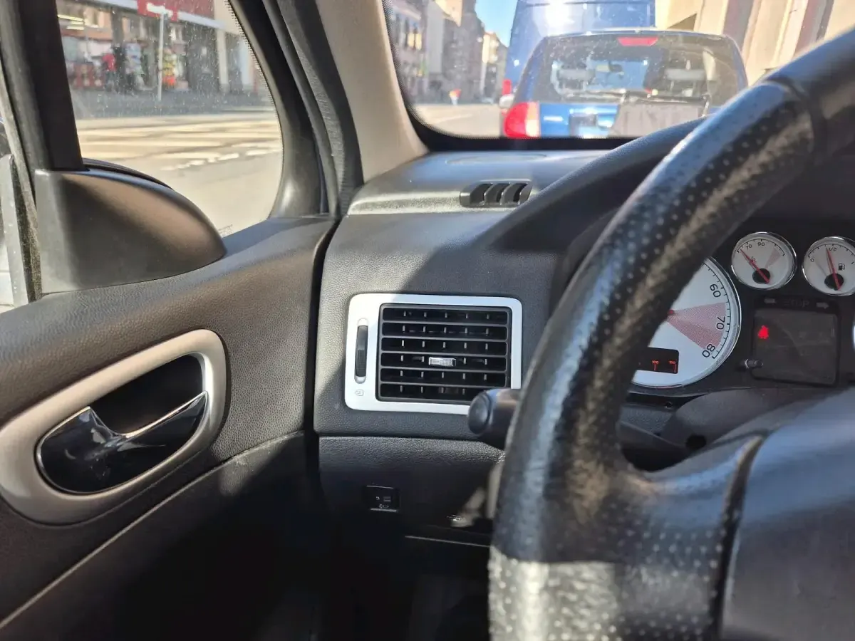 Gebraucht Peugeot 307 108 PS (79 kW) 2007 Blau Kombi