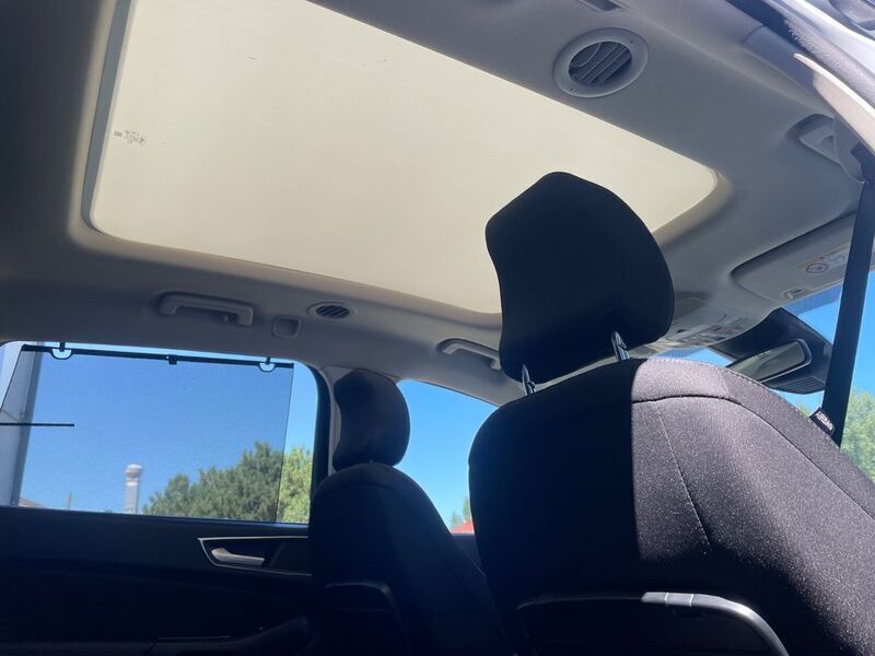 Gebraucht Ford S-MAX Titanium 190 PS (139 kW) 2020 Weiß Van / Kleinbus