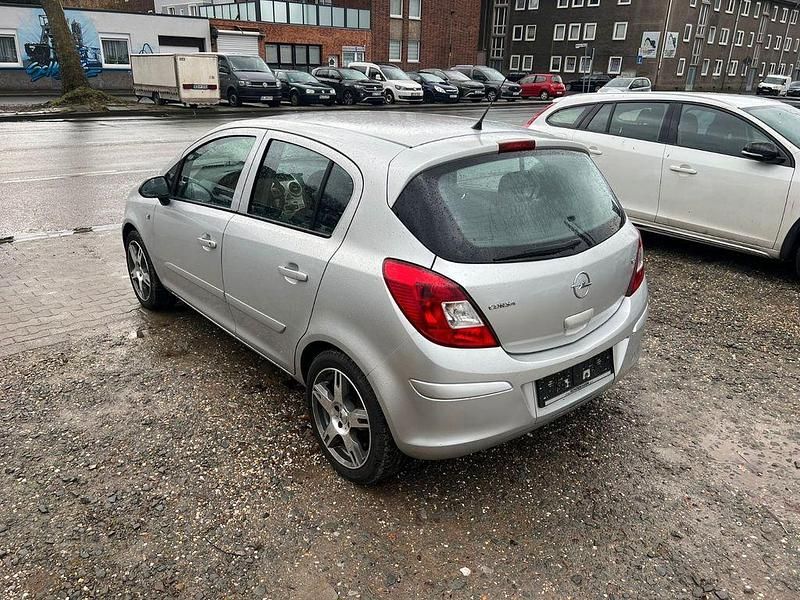 Gebraucht Opel Corsa Catch Me 80 PS (58 kW) 2007 Silber Kleinwagen