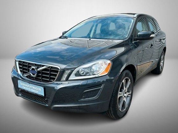 Grau Gebraucht 2012 Volvo XC60 Summum SUV | 13.800 € (Teuer) - Bild 1/4