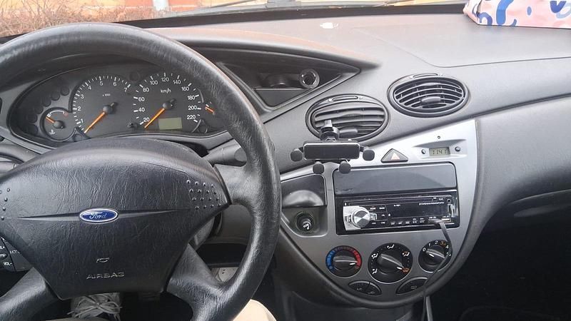 Gebraucht Ford Focus 2002 Silber Kombi