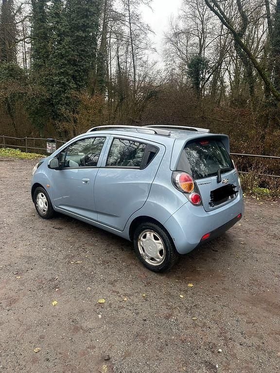 Gebraucht Chevrolet Spark LS 82 PS (60 kW) 2010 Blau Kleinwagen
