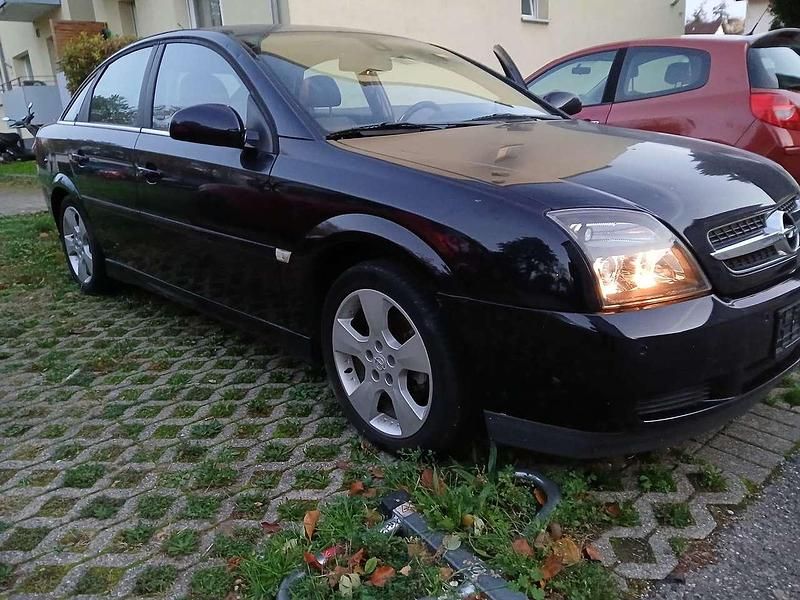 Gebraucht Opel Vectra Edition 175 PS (128 kW) 2004 Blau Limousine