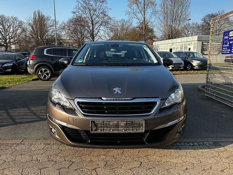 Gebraucht Peugeot 308 92 PS (67 kW) 2014 Braun Kombi