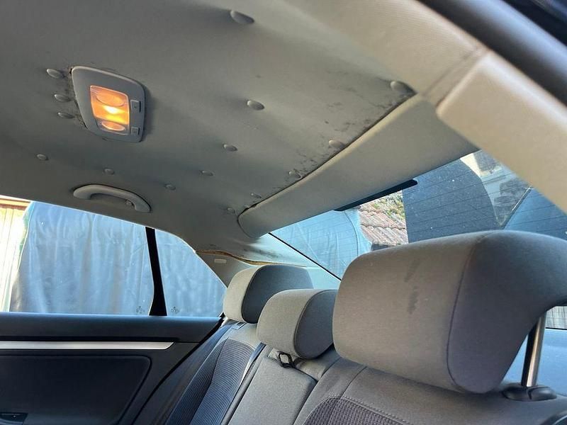 Gebraucht VW Jetta Comfortline 140 PS (102 kW) 2007 Schwarz Limousine