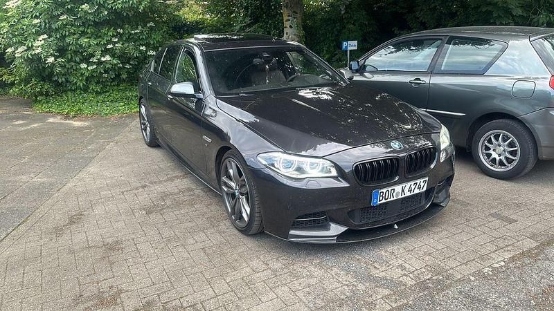 Gebraucht BMW M550 Performance 381 PS (280 kW) 2014 Schwarz Limousine