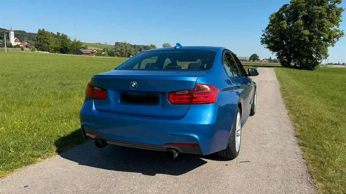 Gebraucht BMW 335 Performance 306 PS (225 kW) 2013 Blau Limousine