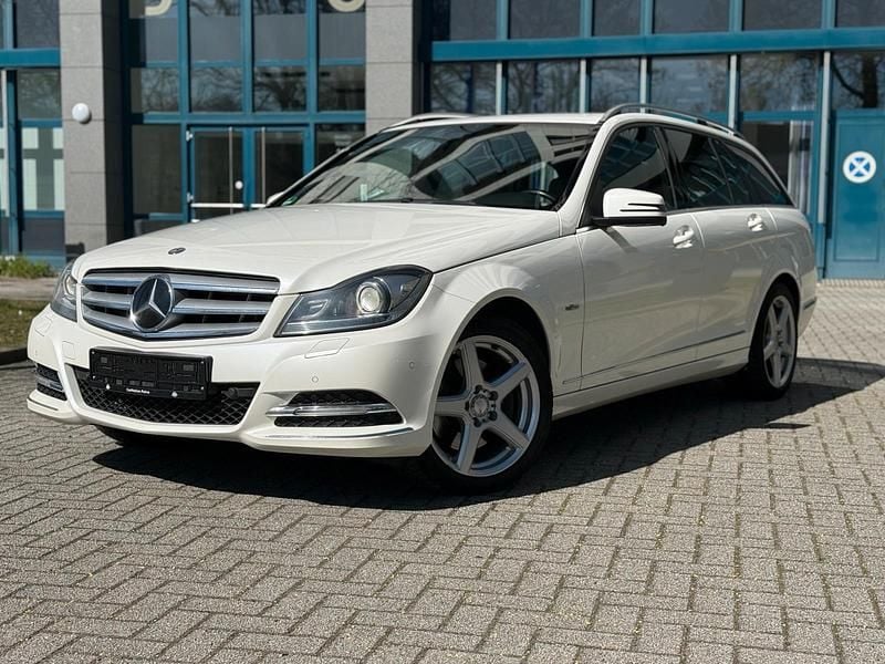Gebraucht Mercedes C350 231 PS (169 kW) 2011 Weiß Kombi