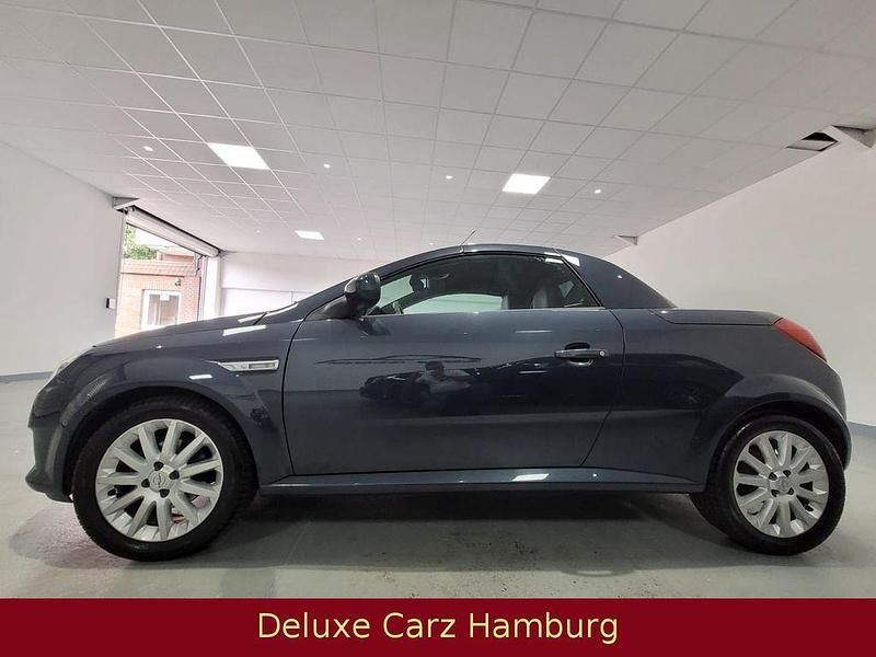 Gebraucht Opel Tigra Edition 90 PS (66 kW) 2009 Blau Cabrio