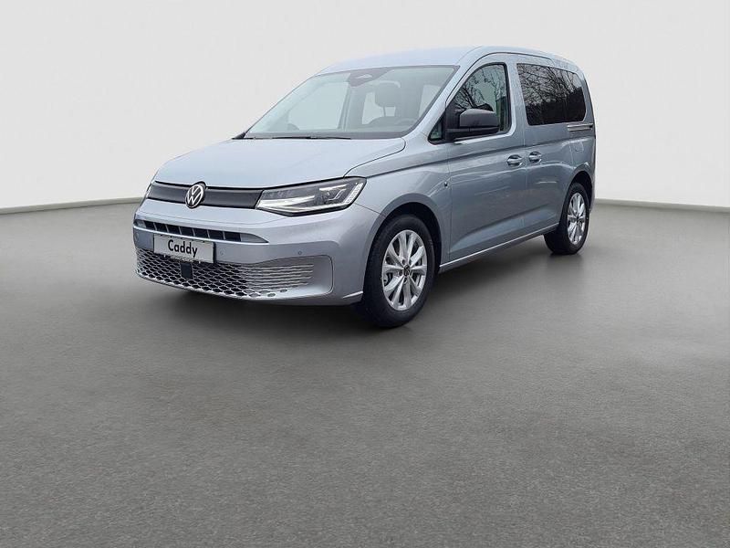 Gebraucht VW Caddy Basis 122 PS (89 kW) 2025 Silber Van / Kleinbus