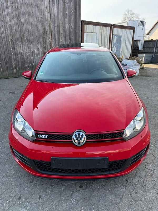 Gebraucht VW Golf VI GTI 211 PS (155 kW) 2010 Rot Kleinwagen