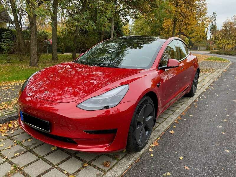 Verkauft Tesla Model 3 Standard Reichw., gebraucht 2021, 18.700 km in Potsdam OT Groß