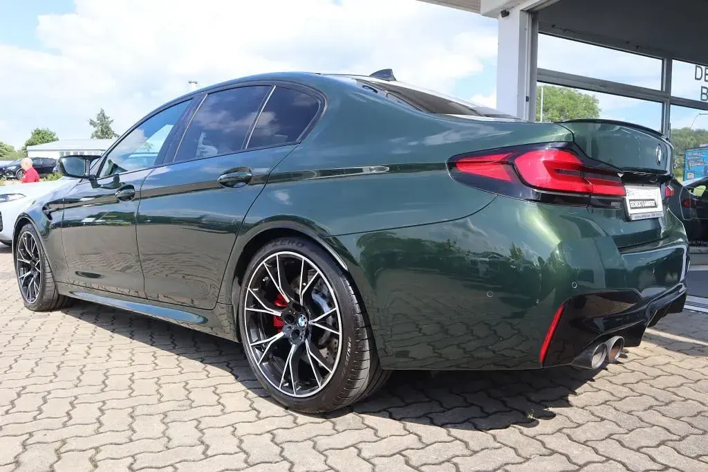 Gebraucht BMW M5 Competition Edition 625 PS (459 kW) 2023 Sanremo green Limousine