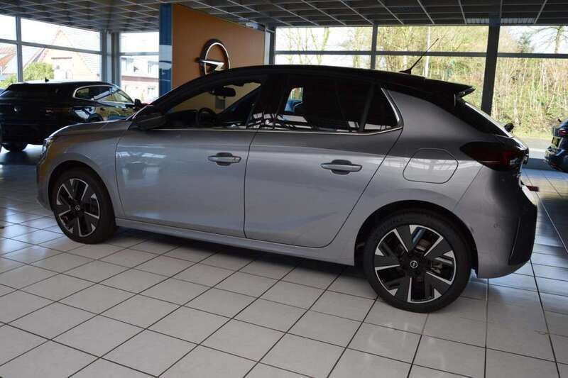Gebraucht Opel Corsa-e GS Line 100 kW (136 PS) 2024 Lack grau artensetyp aussenver Kleinwagen