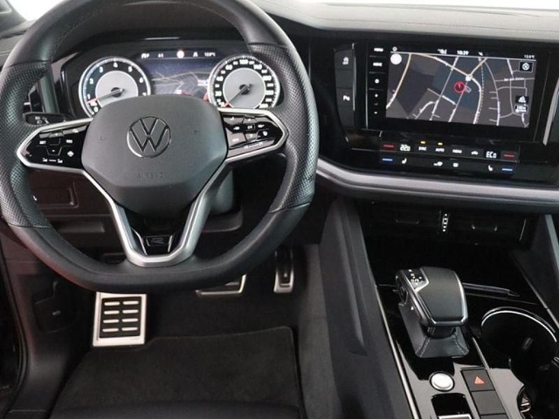 Gebraucht VW Touareg Style 340 PS (250 kW) 2021 Deep black perleffekt (metallic) SUV
