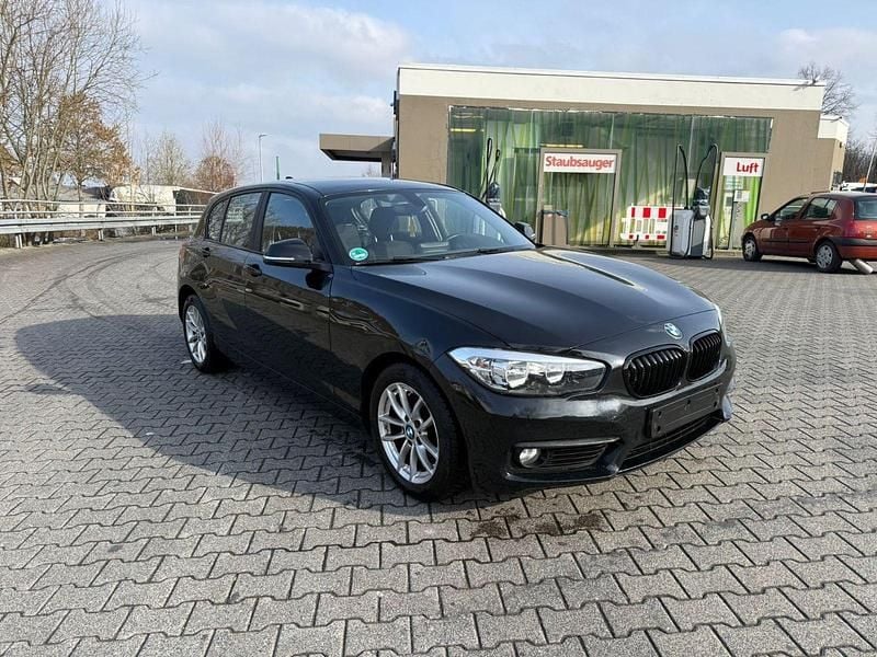 Gebraucht BMW 118 Advantage 136 PS (100 kW) 2017 Schwarz Kleinwagen