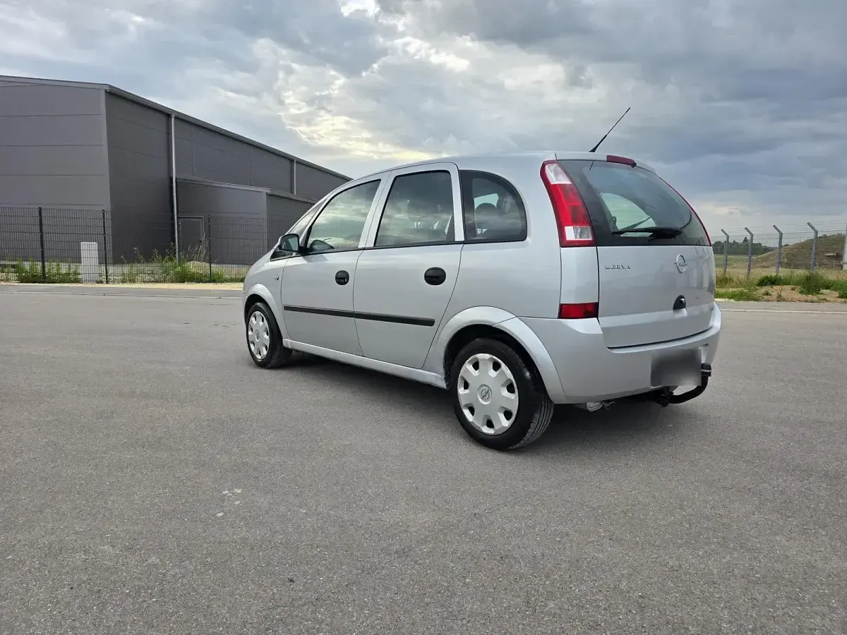 Gebraucht Opel Meriva 2004 Silber Van / Kleinbus